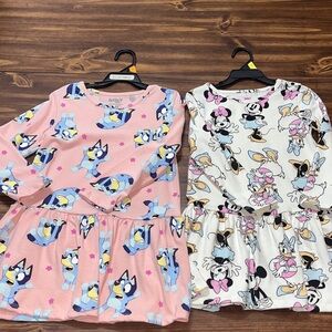 Disney Girls' Dresses 2 - long sleeve size 4T and 5T
Like New